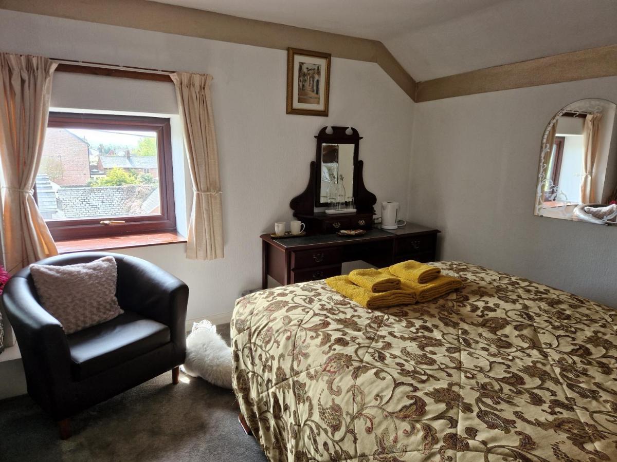 Ty Llew Hotel Llandysilio Eksteriør billede